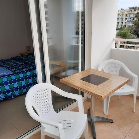 Large Apt 2 Bedrooms Sea View & 2 Balconies Larnaca Exterior foto